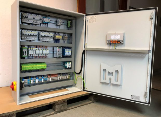 Steuerschrank-1024x768